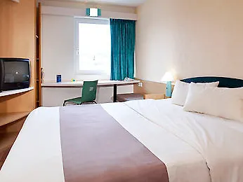 Hotel Ibis Paris Gare Montparnasse 15Eme